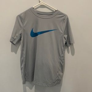 Nike dri fit t shirt